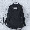 daniel-lincoln-dp75uo9Qflo-unsplash Zapato