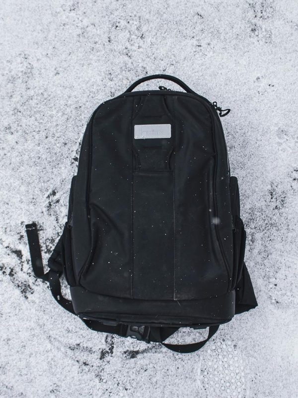 daniel-lincoln-dp75uo9Qflo-unsplash Zapato